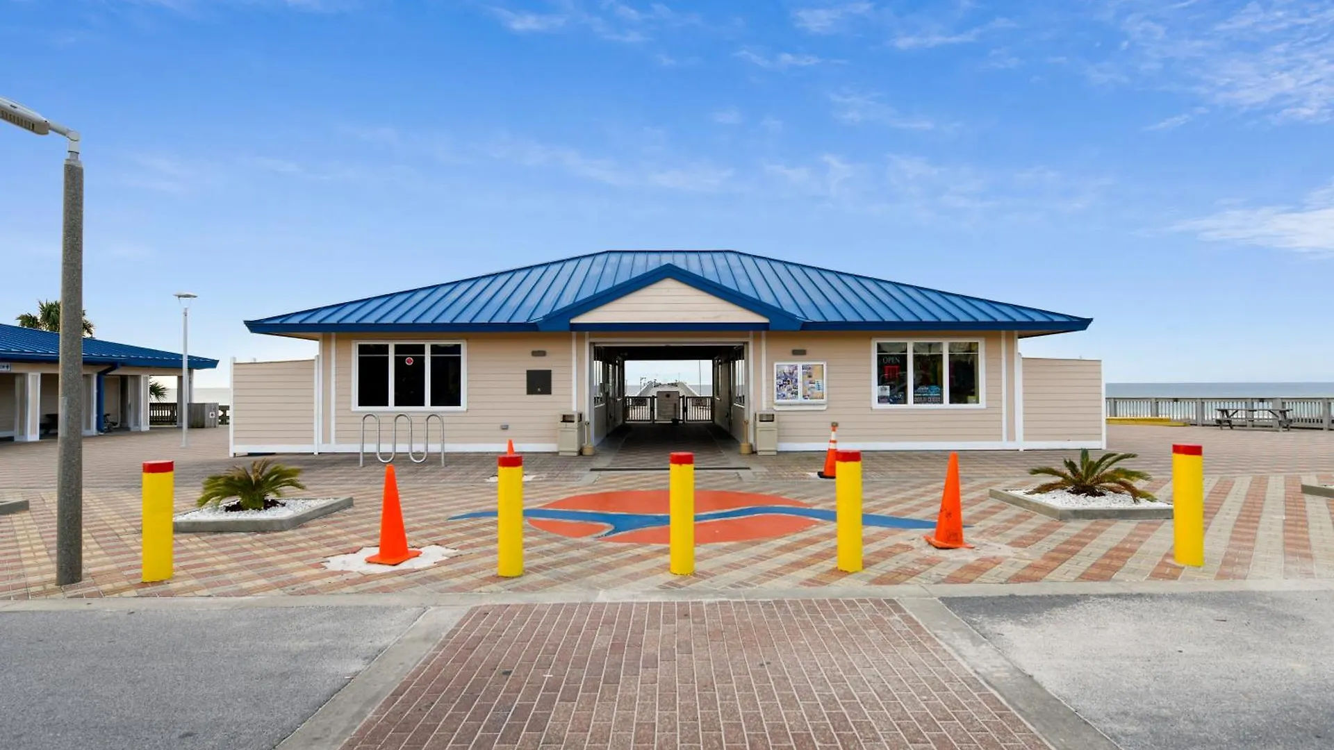 Holiday home Commodore Resort #707 By Book That Condo Panama City Beach